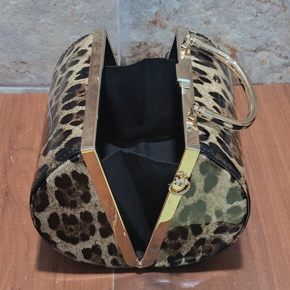Leopard Print Round Barrel Shoulder Hand Bag - Picture 6 of 15